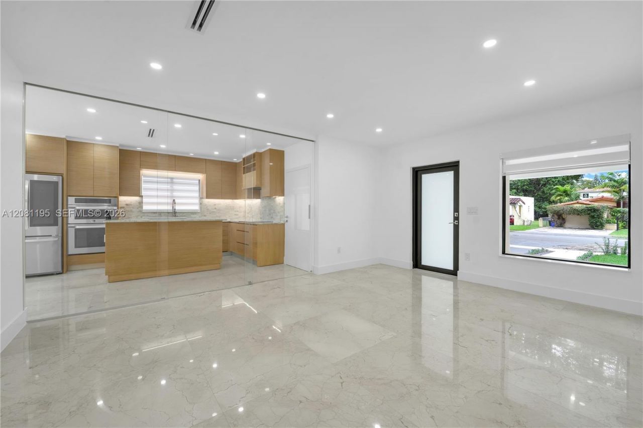 728 Majorca Ave, Coral Gables, FL 33134 Photo