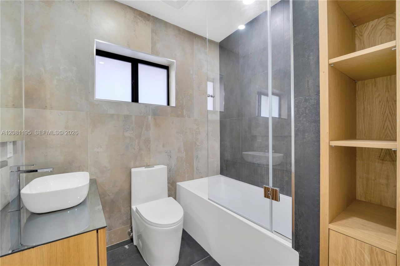 728 Majorca Ave, Coral Gables, FL 33134 Photo