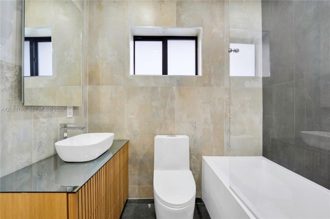 728 Majorca Ave, Coral Gables, FL 33134 Photo