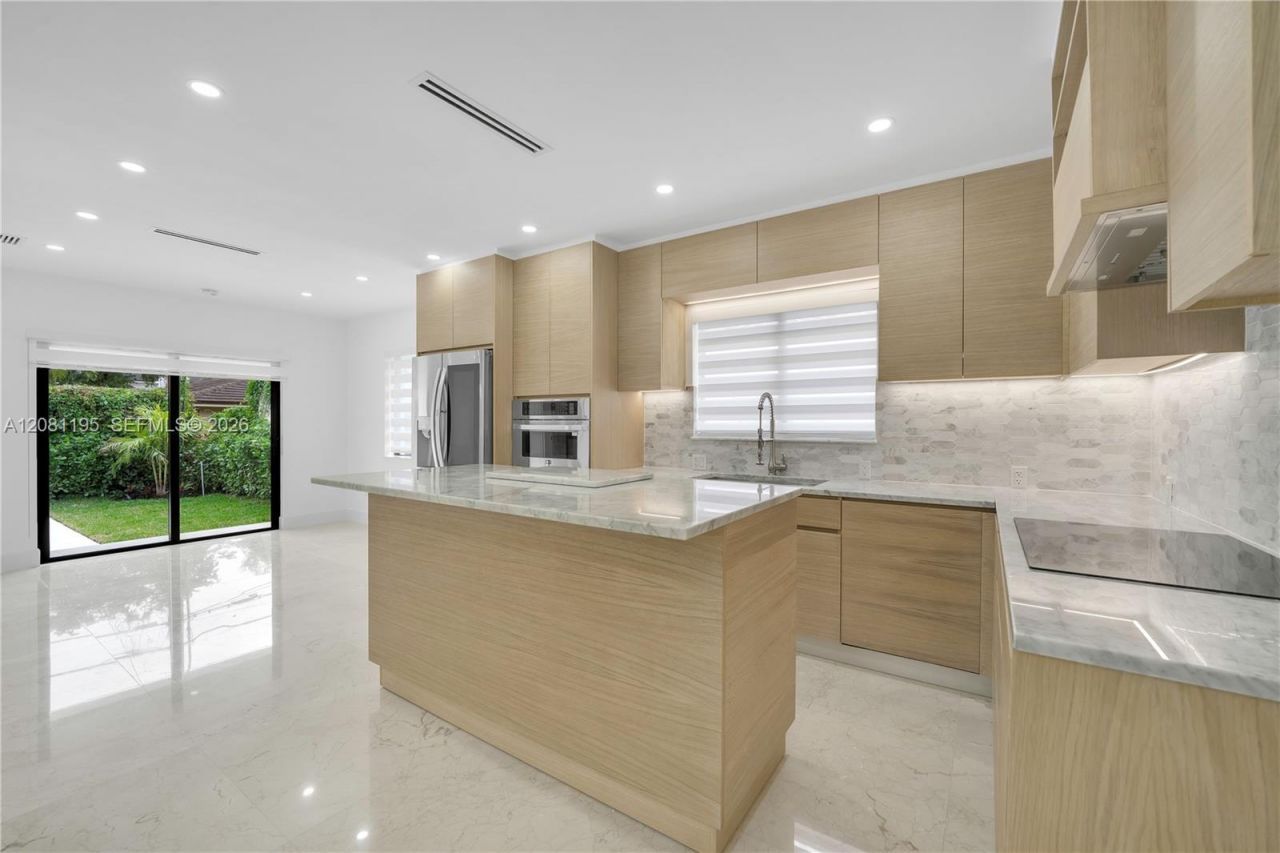 728 Majorca Ave, Coral Gables, FL 33134 Photo