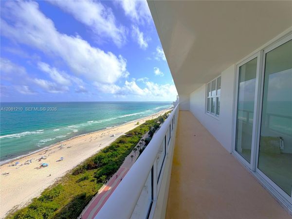 5601 COLLINS AV , Unit PH-2, Miami Beach, FL 33140