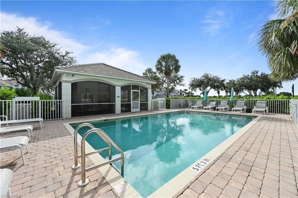 6815 Ascot Dr , Unit 102, Naples, FL 34113 Photo