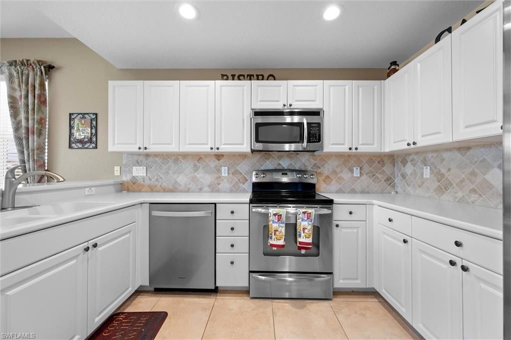 6815 Ascot Dr , Unit 102, Naples, FL 34113 Photo