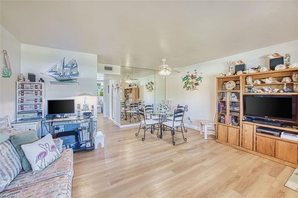 601 Periwinkle Way , Unit D-7, Sanibel, FL 33957 Photo