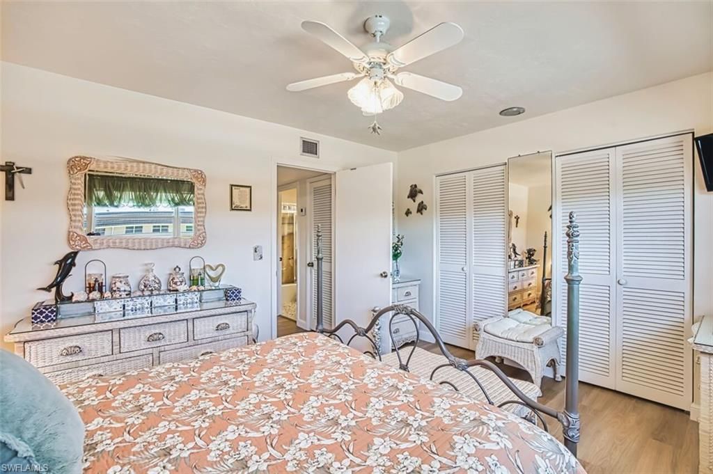 601 Periwinkle Way , Unit D-7, Sanibel, FL 33957 Photo
