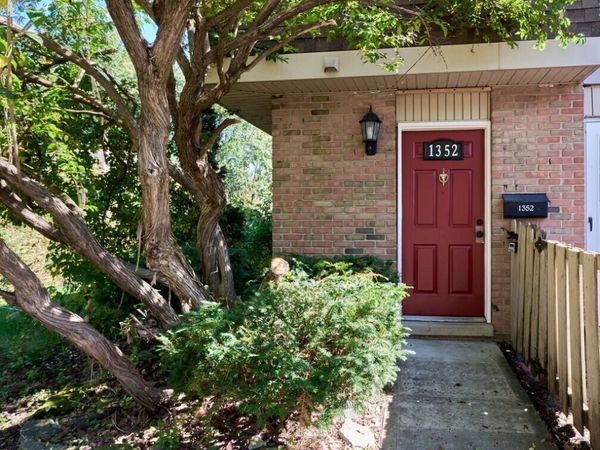 1352 Tishman Lane, Indianapolis, IN 46260