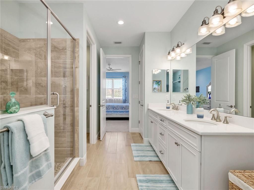2543 Seychelles Dr , Unit 605, Naples, FL 34112 Photo