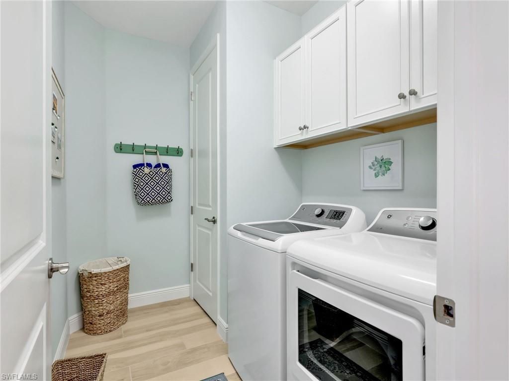 2543 Seychelles Dr , Unit 605, Naples, FL 34112 Photo