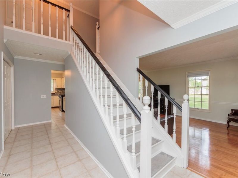 32263 Plumbrook Court, Avon Lake, OH 44012 Photo 5