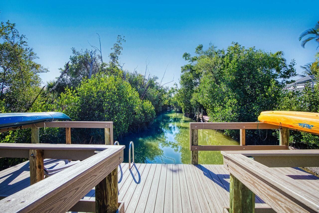 601 Periwinkle Way, Unit D-7, Sanibel, FL 33957 Photo