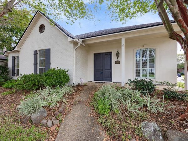 5029 Summa Ct, Baton Rouge, LA 70809