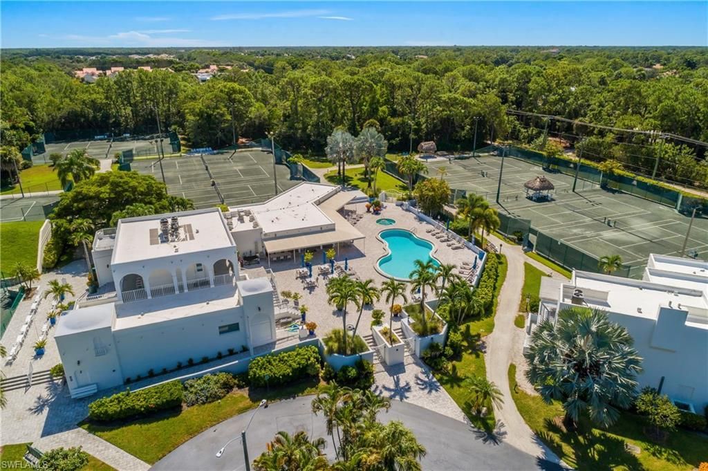 3326 Olympic Dr, Unit 424, Naples, FL 34105 Photo