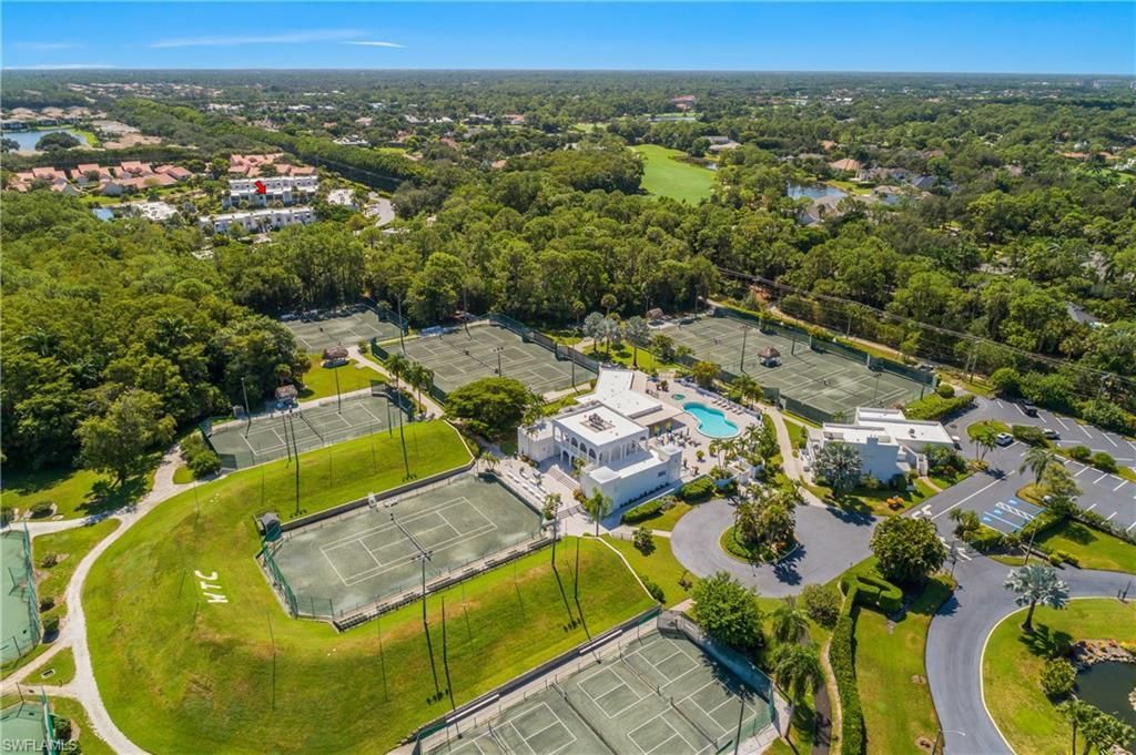 3326 Olympic Dr, Unit 424, Naples, FL 34105 Photo