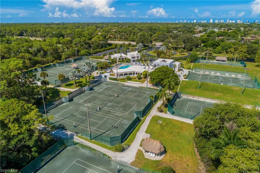 3326 Olympic Dr, Unit 424, Naples, FL 34105 Photo