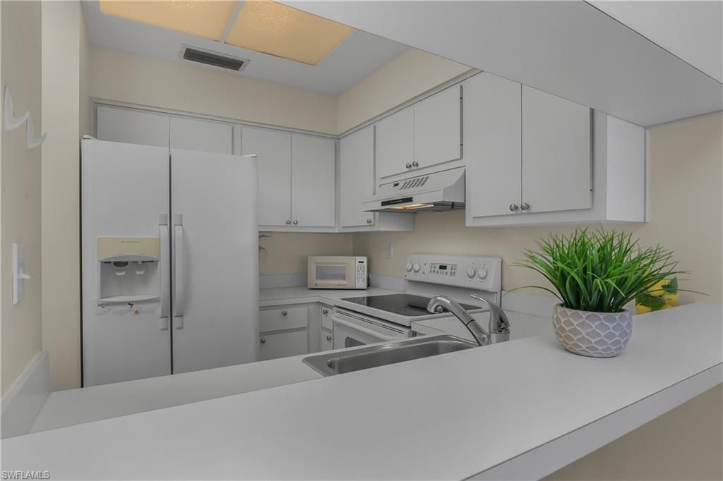 3326 Olympic Dr, Unit 424, Naples, FL 34105 Photo