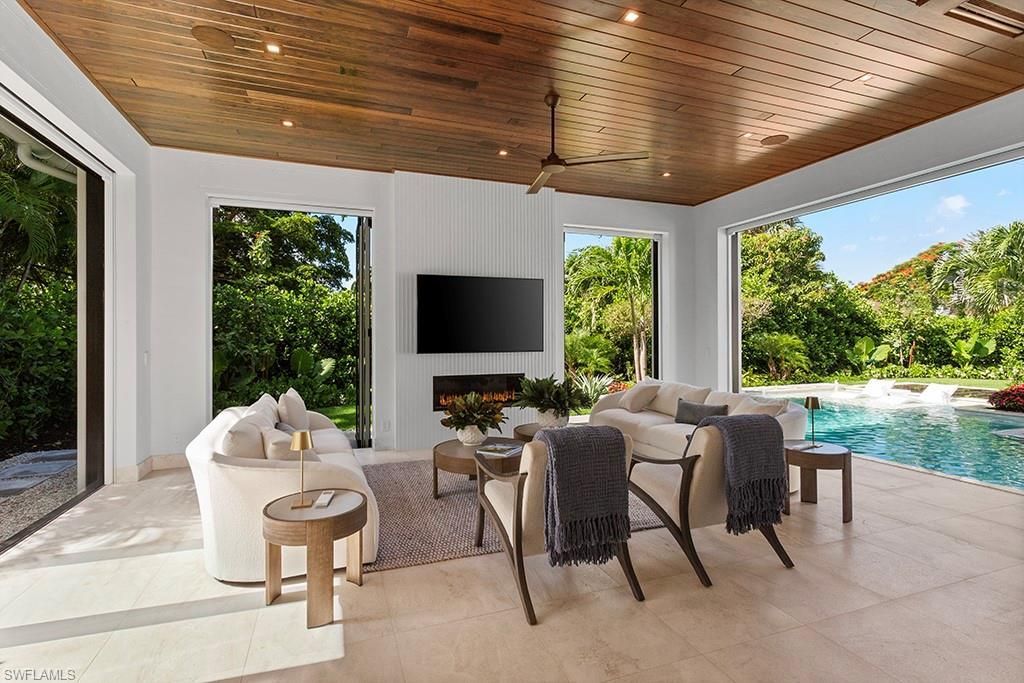 774 S Golf Dr, Naples, FL 34102 Photo