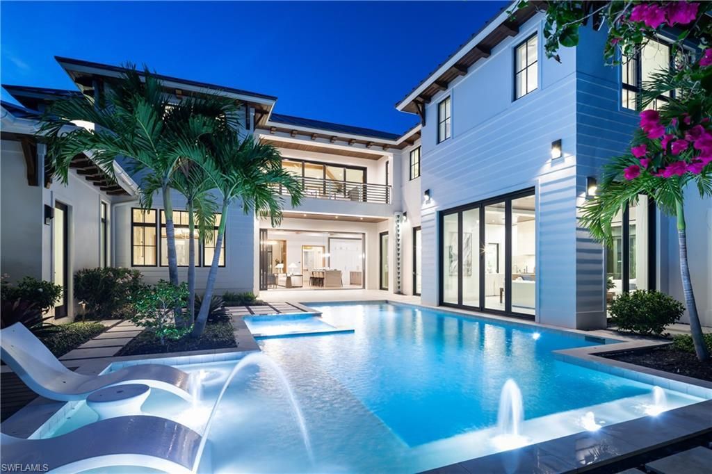 774 S Golf Dr, Naples, FL 34102 Photo