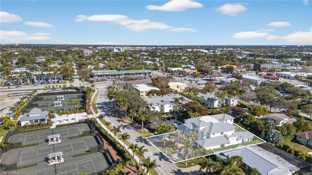 774 S Golf Dr, Naples, FL 34102 Photo