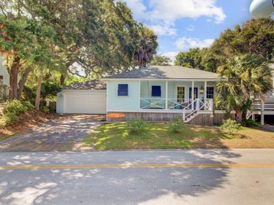 504 E Cooper Avenue, Folly Beach, SC 29439