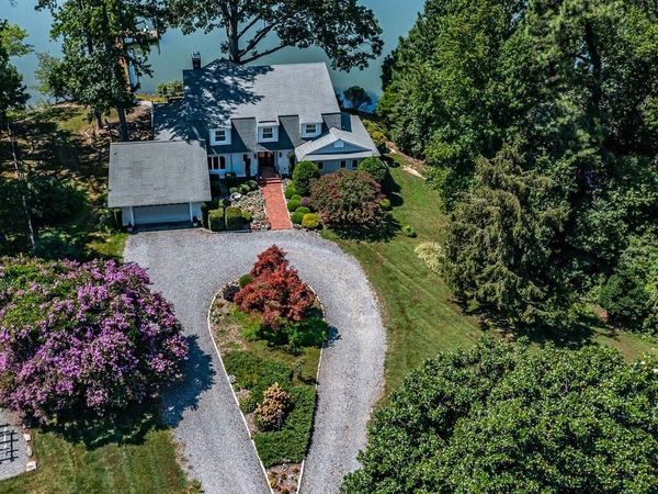 731 Flowering Field, WHITE STONE, VA 22578