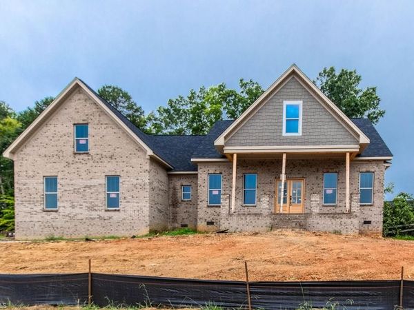 2921 Reginas Way, Randleman, NC 27317