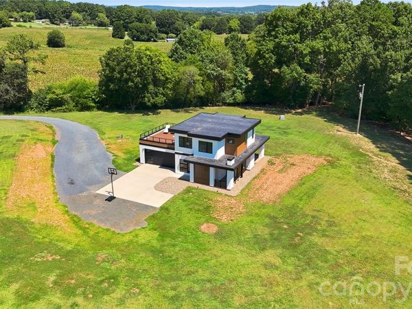 32492 Hugh Road , Albemarle, NC 28001