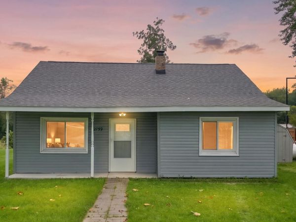 2759 N M-140, Watervliet, MI 49098