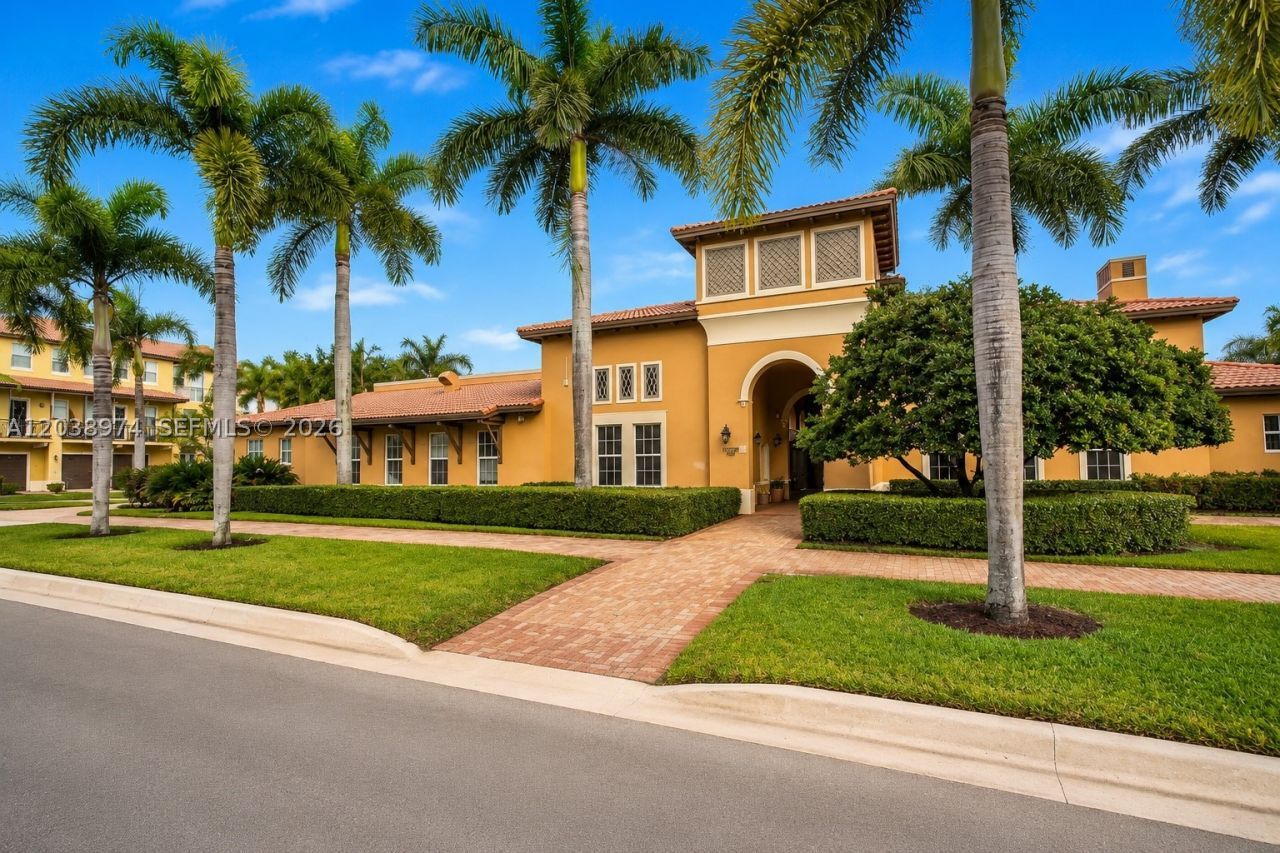 966 SW 147th , Unit 2604, Pembroke Pines, FL 33027 Photo