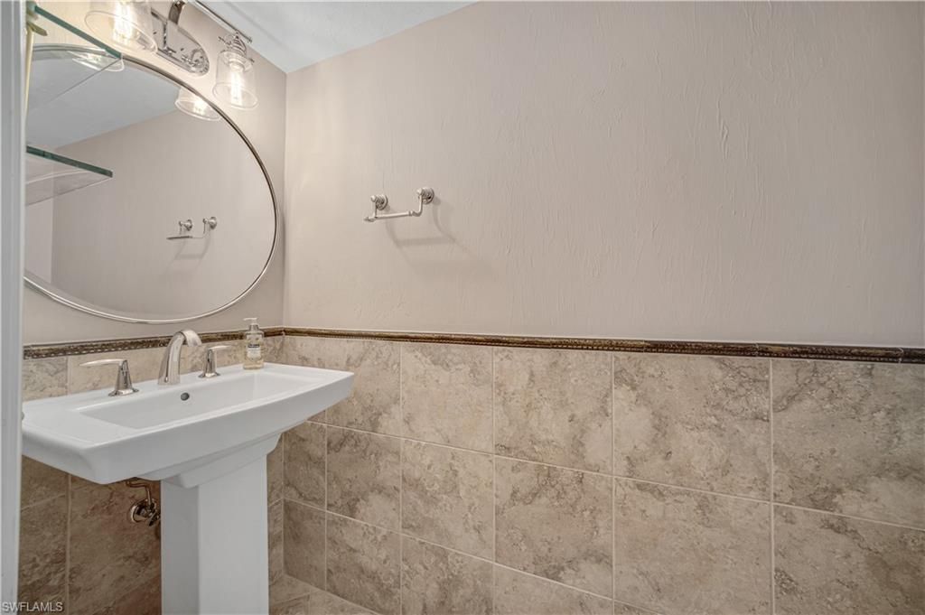 520 S Collier Blvd, Unit 206, Marco Island, FL 34145 Photo