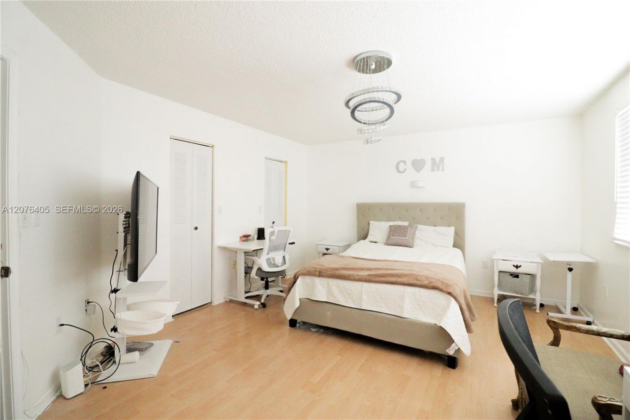 14615 SW 142nd Place Cir , Miami, FL 33186 Photo