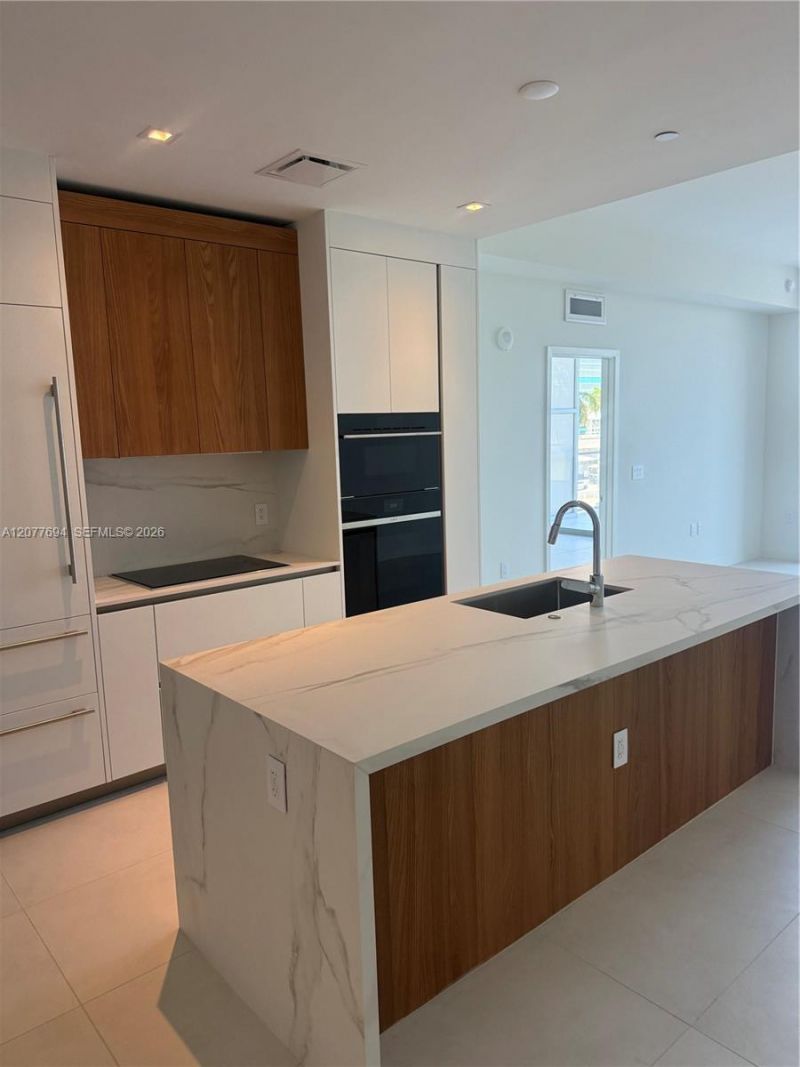 1400 Biscayne Blvd, Unit 209, Miami, FL 33132 Photo