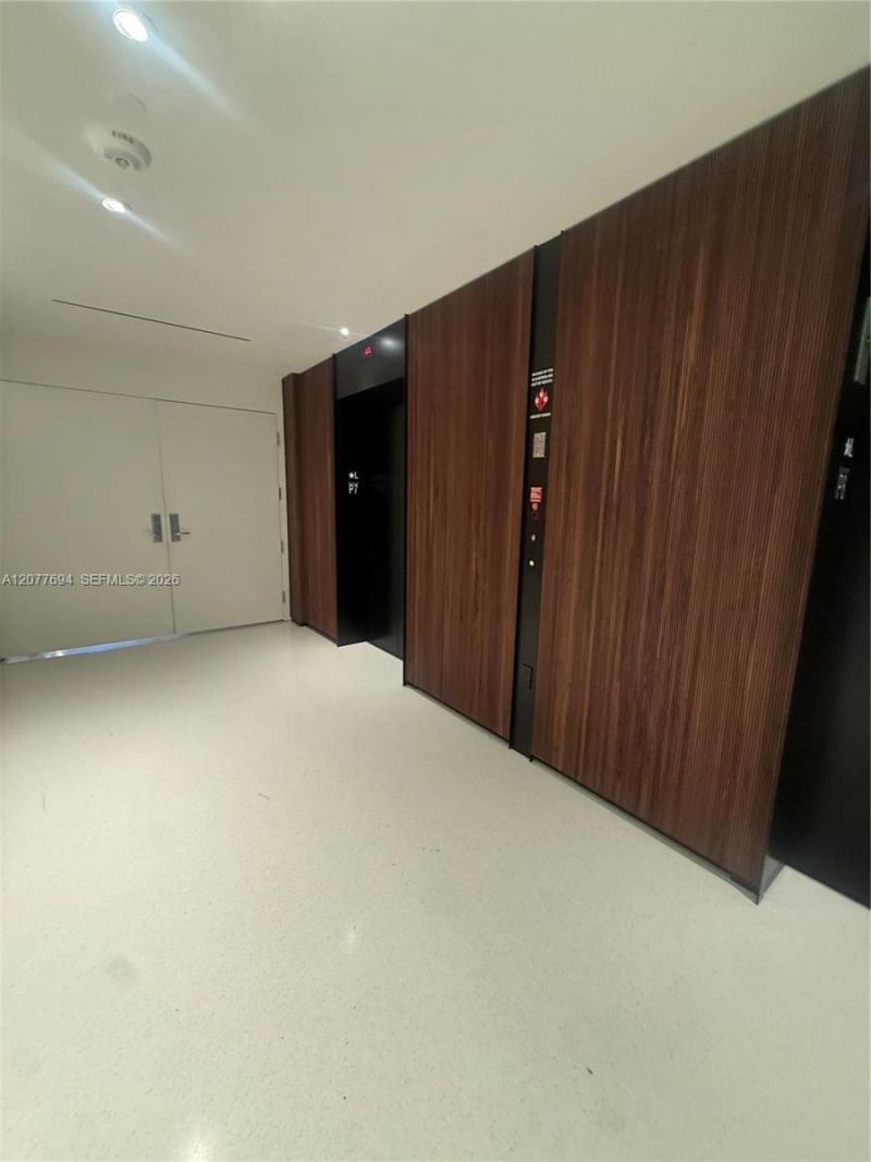 1400 Biscayne Blvd, Unit 209, Miami, FL 33132 Photo