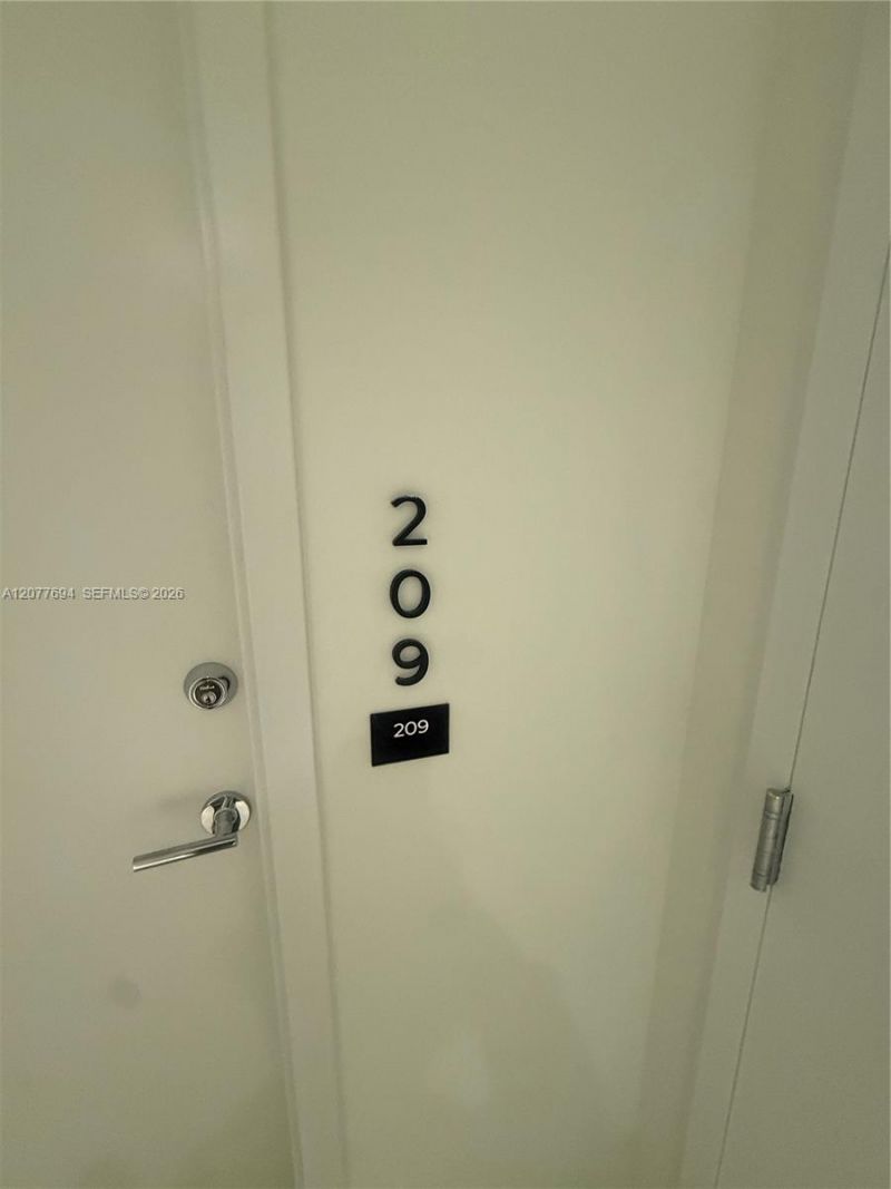 1400 Biscayne Blvd, Unit 209, Miami, FL 33132 Photo