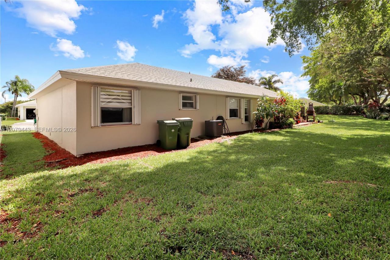590 SE 19th Dr, Homestead, FL 33033 Photo