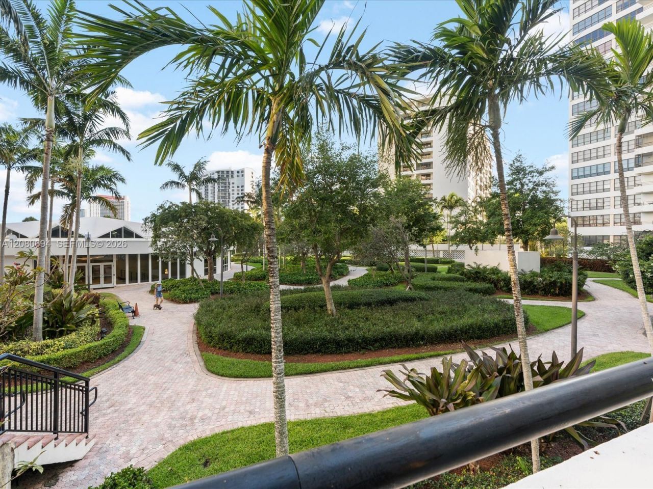 500 Three Islands Blvd, Unit 618, Hallandale Beach, FL 33009 Photo