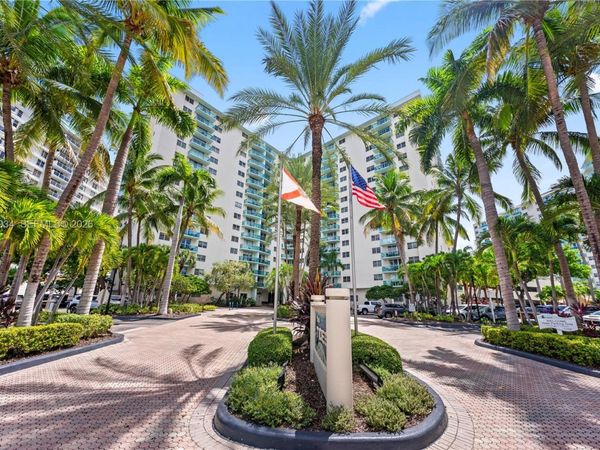 3801 S Ocean Dr , Unit 4B, Hollywood, FL 33019