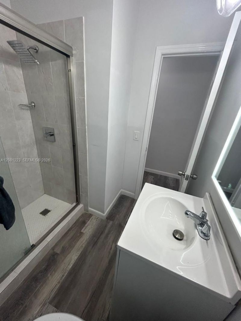 2655 SW 24th Ave , Unit 4, Miami, FL 33133 Photo