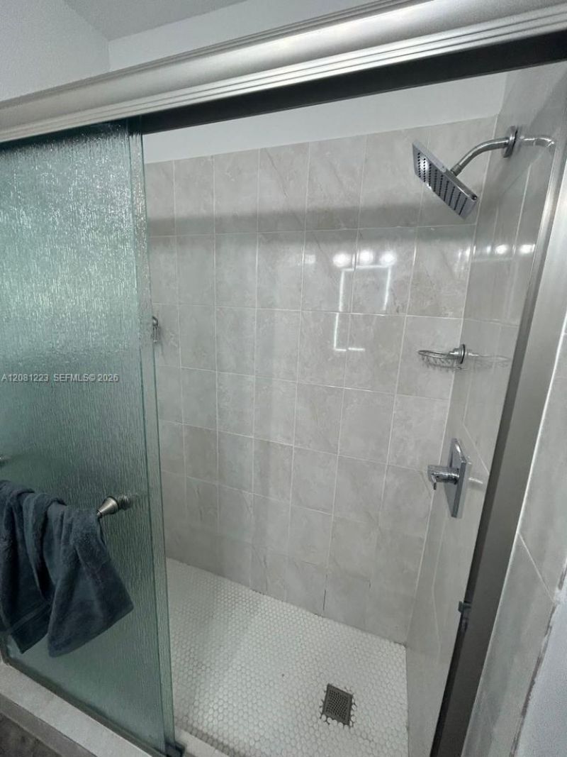 2655 SW 24th Ave , Unit 4, Miami, FL 33133 Photo