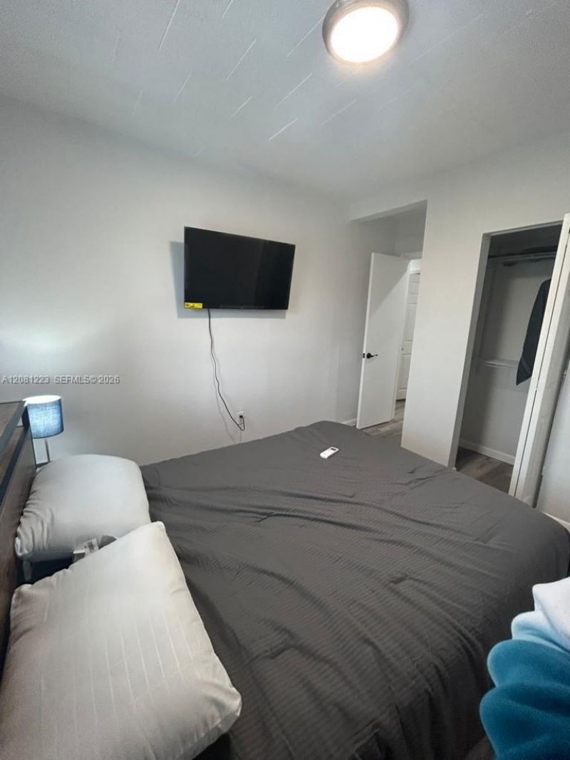 2655 SW 24th Ave , Unit 4, Miami, FL 33133 Photo