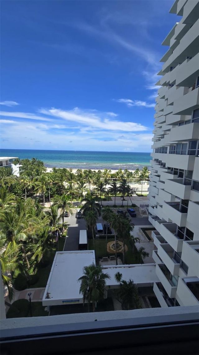 2899 Collins Ave, Unit 1005, Miami Beach, FL 33140 Photo