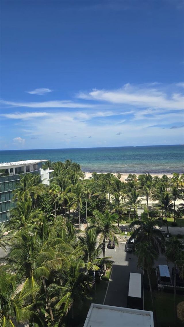 2899 Collins Ave, Unit 1005, Miami Beach, FL 33140 Photo
