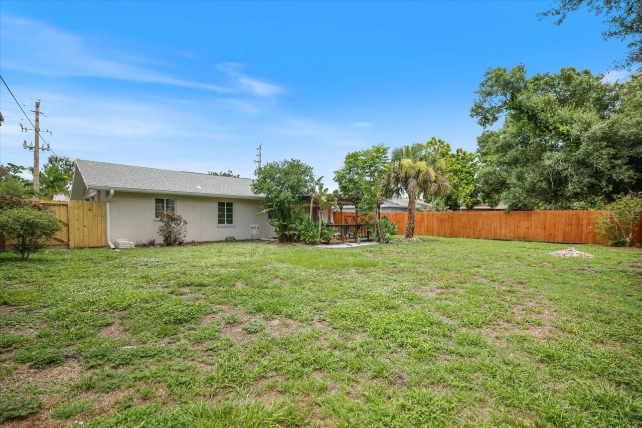 2126 Hyde Park Street, Sarasota, FL 34239 Photo