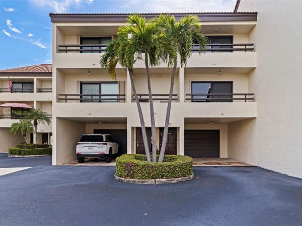 120 1ST STREET E, Unit 108, TIERRA VERDE, FL 33715