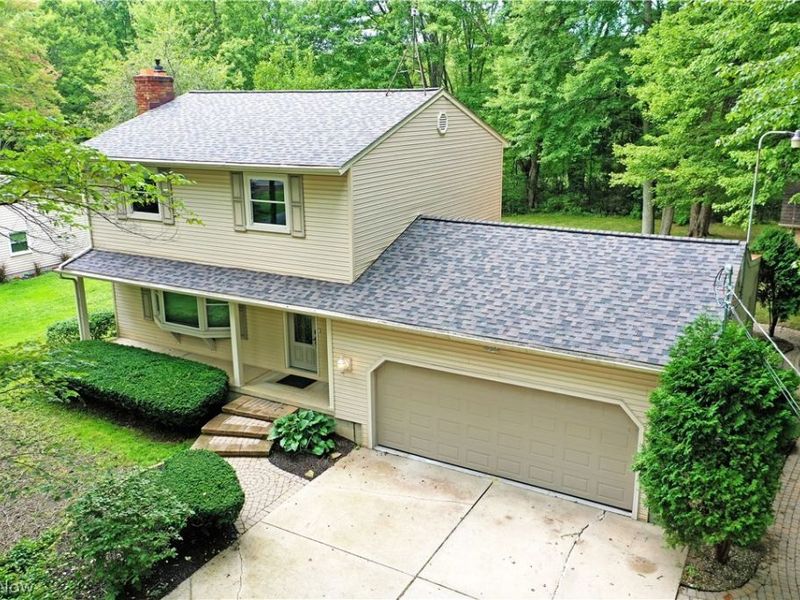 1097 Center Street E, Warren, OH 44481 Photo 2