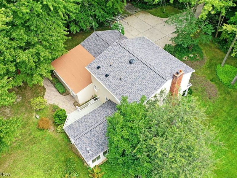 1097 Center Street E, Warren, OH 44481 Photo 3