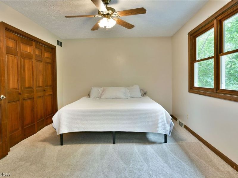1097 Center Street E, Warren, OH 44481 Photo 35