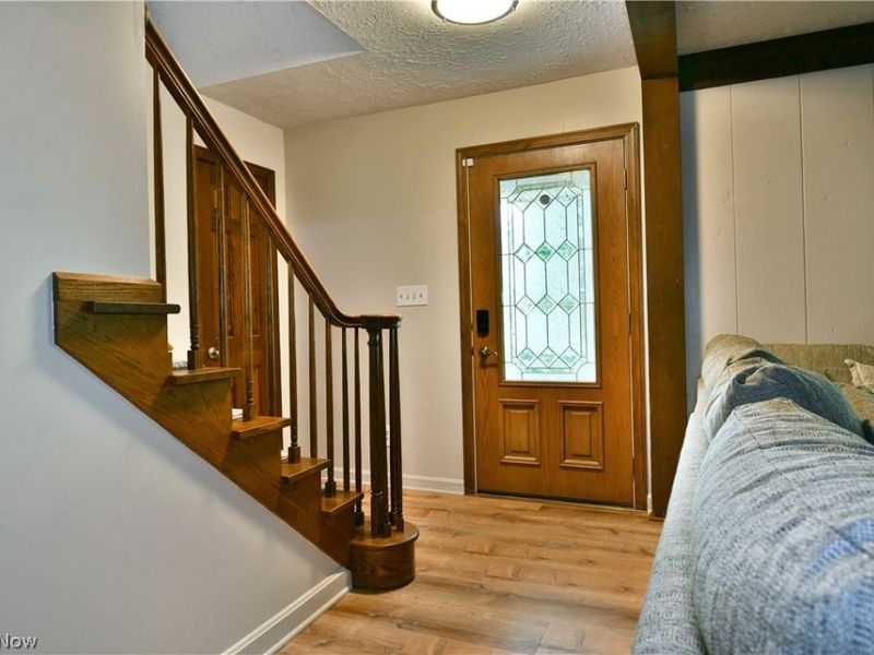 1097 Center Street E, Warren, OH 44481 Photo 7