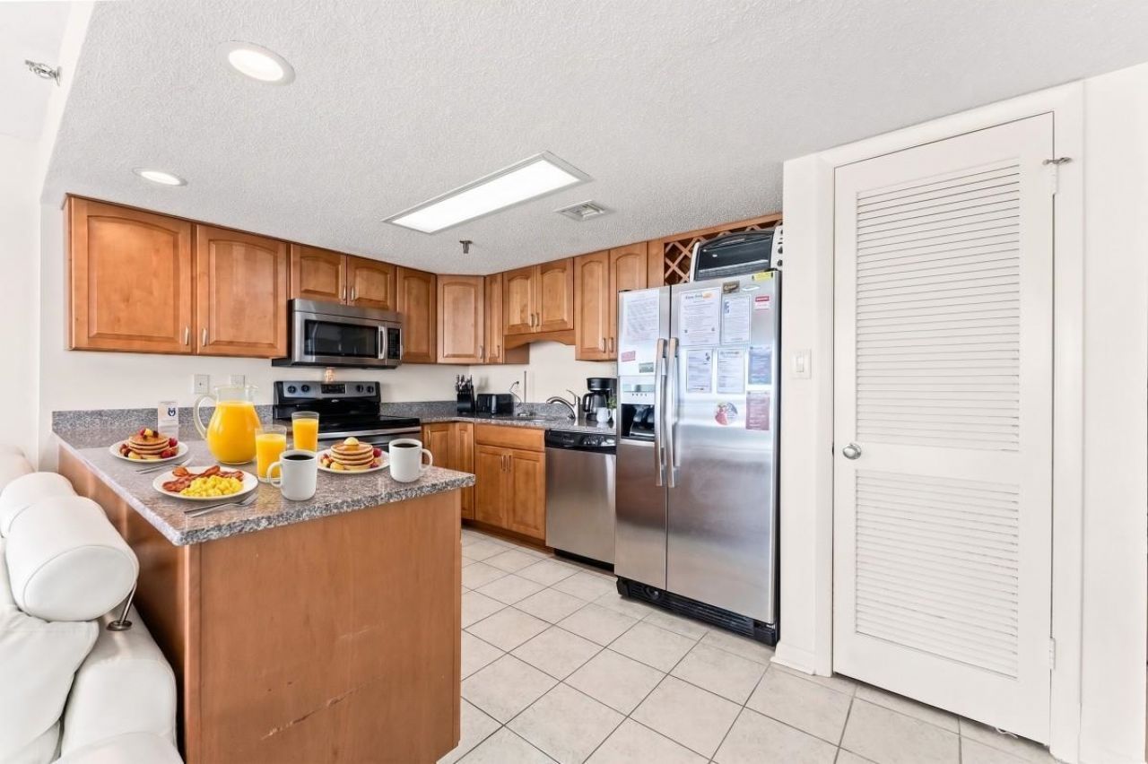 4000 N Ocean Blvd. Photo 10