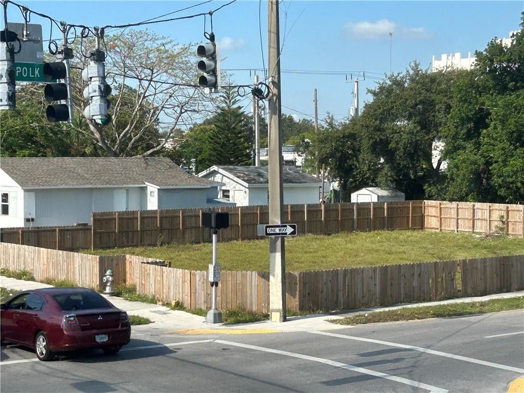 136 N 24th Avenue, Hollywood, FL 33020 Photo