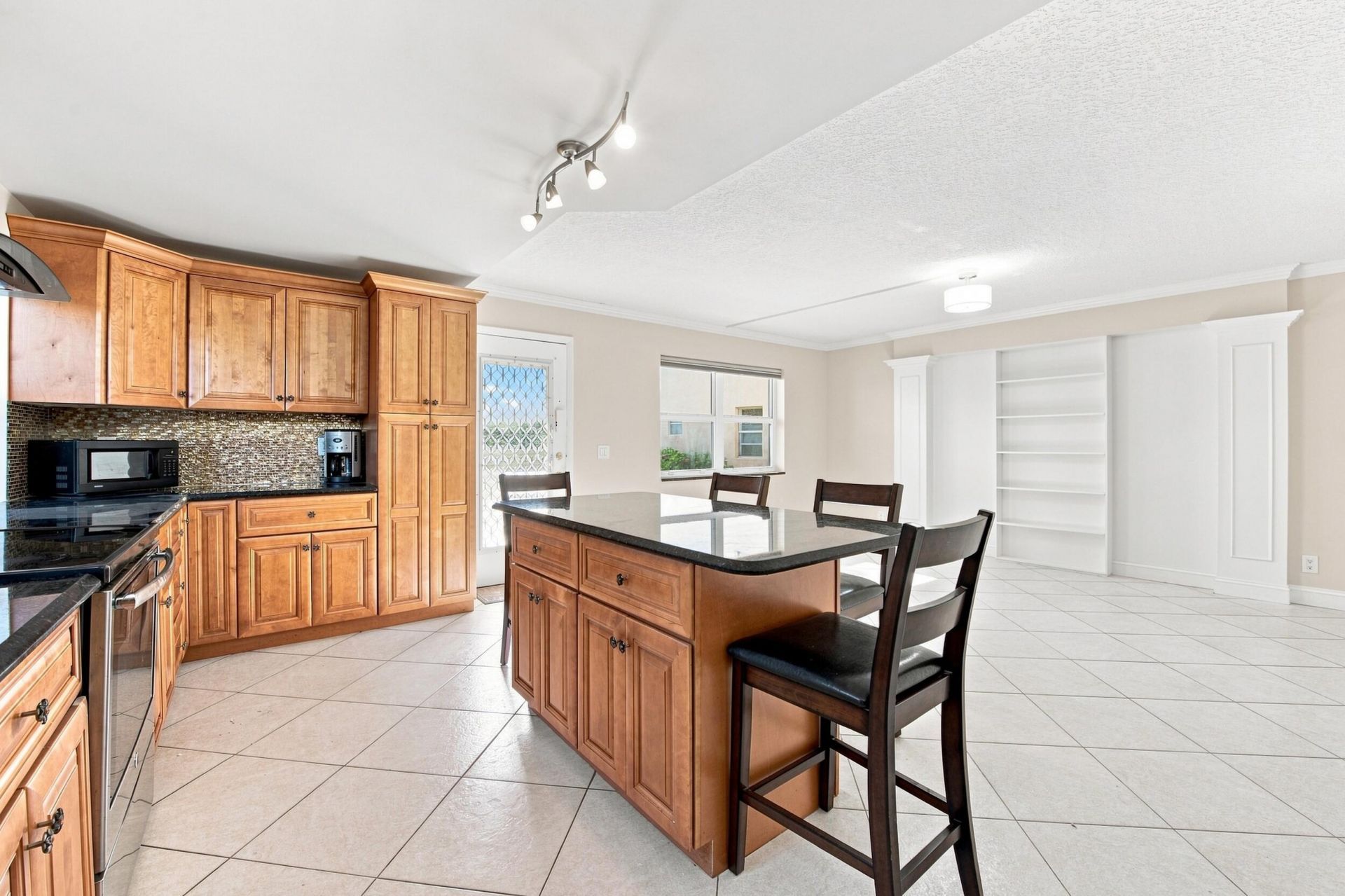 3 Flanders A, Delray Beach, FL 33484 Photo